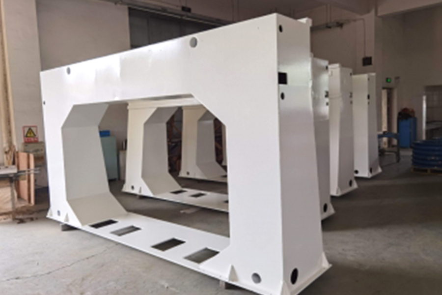 Konstrukcja maszyn do obróbki drewna